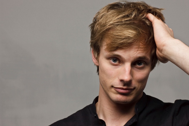 Bradley James as a PAINFULLY hot John Little